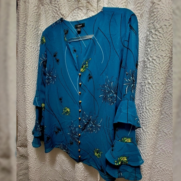 ⚘️Alfani Casacade Ruffled Sleeve Top - Picture 4 of 10